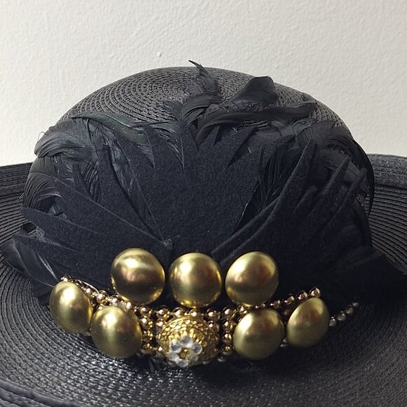 Amalgamated textile clothing union. Made in the USA Vintage feathered black hat - Picture 2 of 15